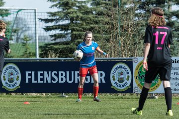 Bild 12 - C-Juniorinnen SV Steinhorst/Labenz - TSV Friedrichsberg-Busdorf : Ergebnis: 5:0